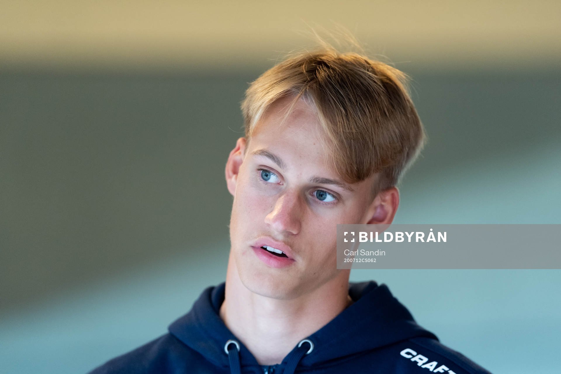 IFK Göteborgs Oscar Vilhelmsson blir intervjuad