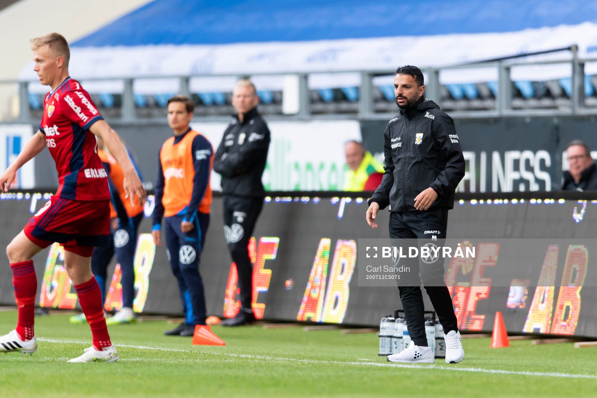 IFK Göteborgs tränare Poya Asbaghi