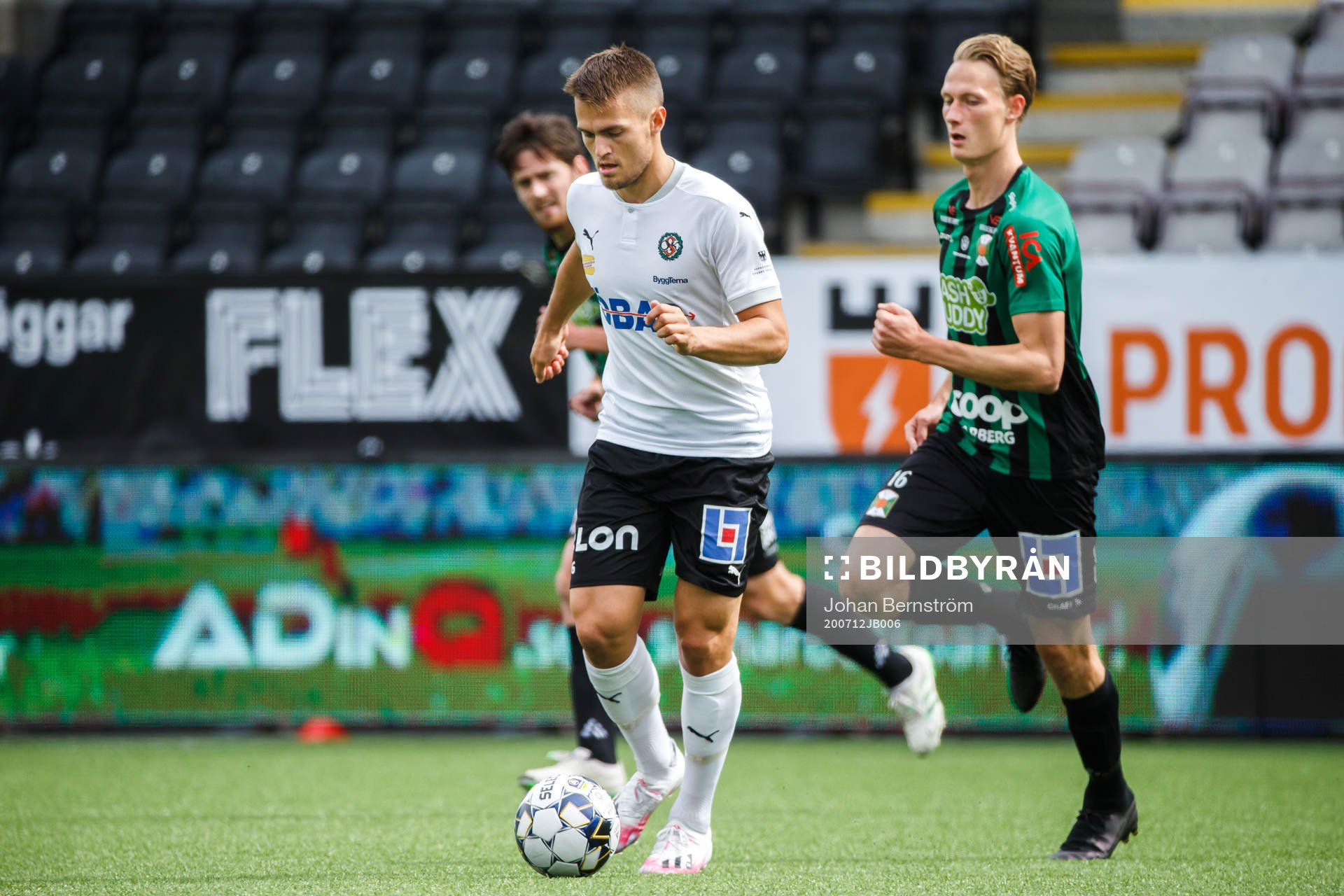 Örebros Benjamin Hjertstrand och Varbergs Alexander