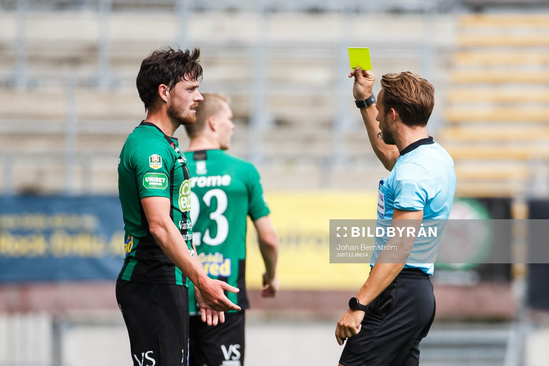 Varbergs Robin Tranberg tilldelas en varning