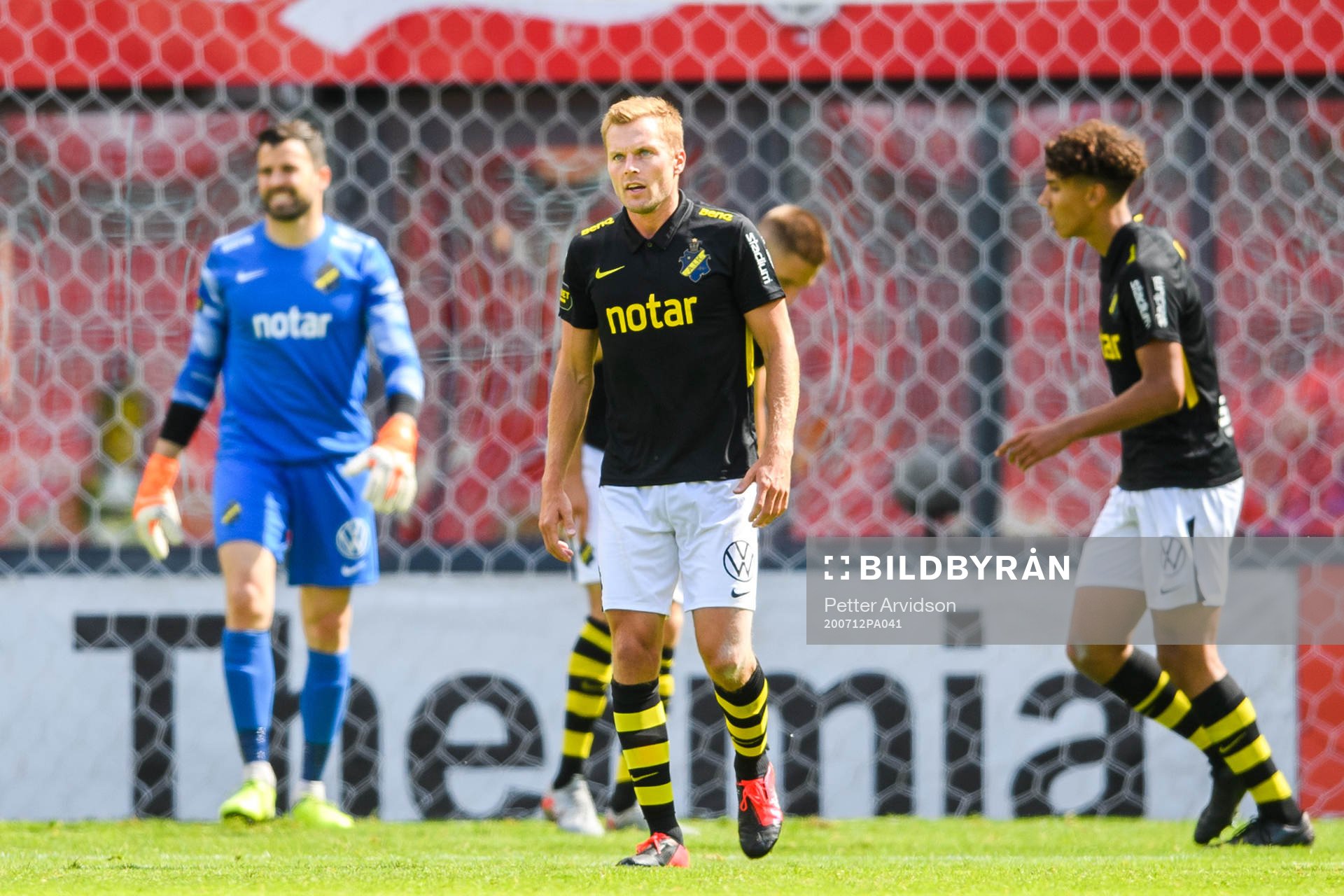 s Sebastian Larsson deppar