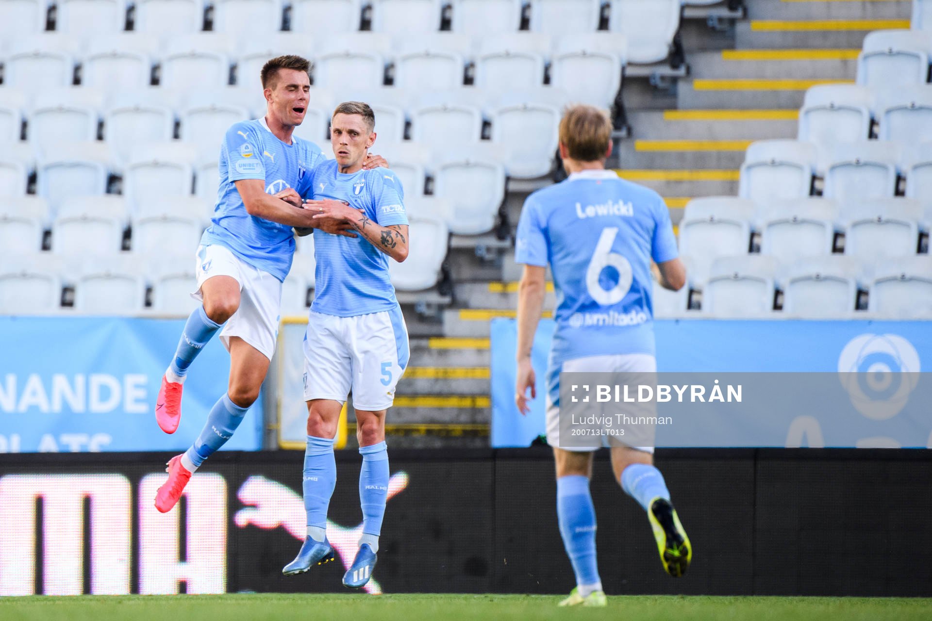 Malmö FFs Jonas Knudsen och Sören Rieks jublar