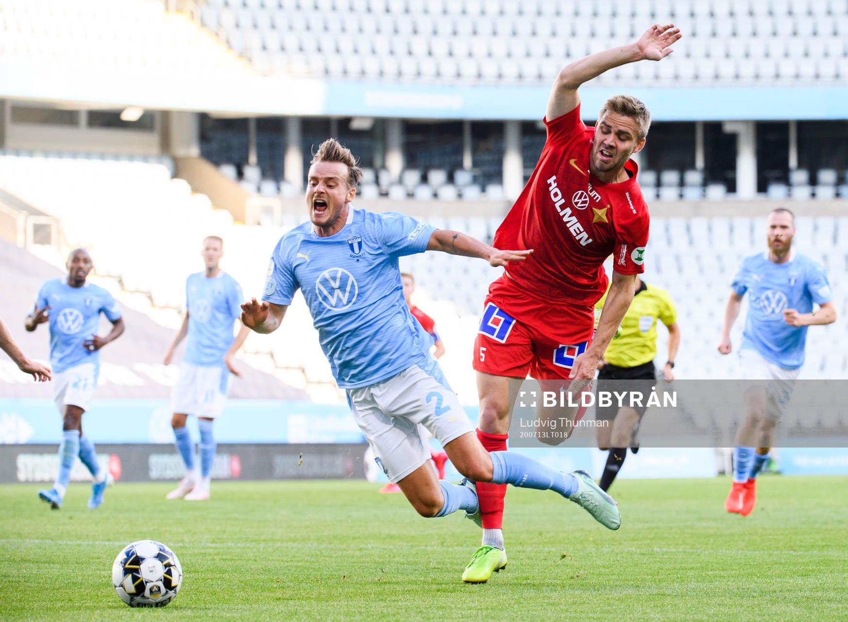 Malmö FFs Eric Larsson och IFK Norrköpings Christoffer