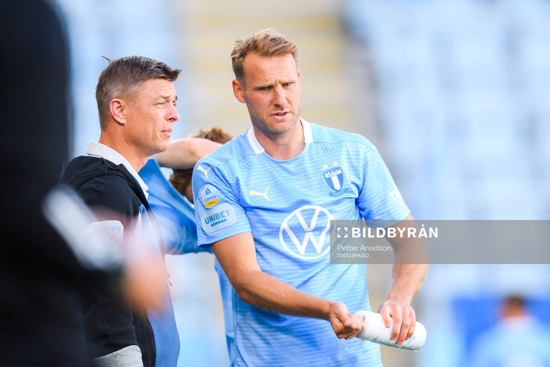 Malmö FFs tränare Jon Dahl Tomasson och Ola Toivonen