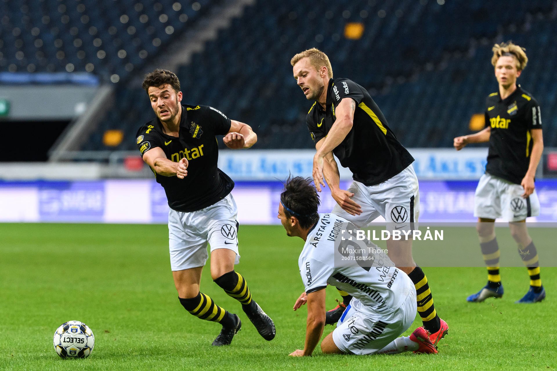 s Daniel Granli och Sebastian Larsson mot Sirius Stefano