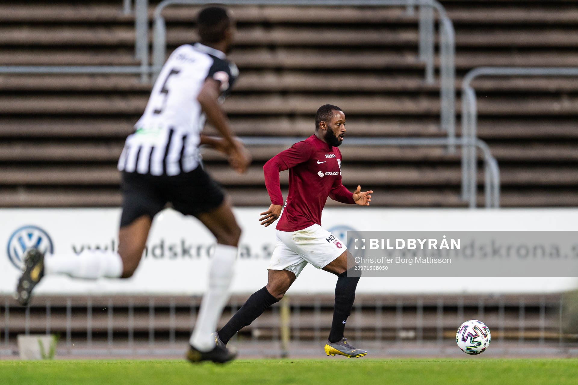 Qvidings Ibrahima Bah under fotbollsmatchen i Division 1 södra mellan Landskrona och Qviding den 15 juli 2020 i Landskrona.