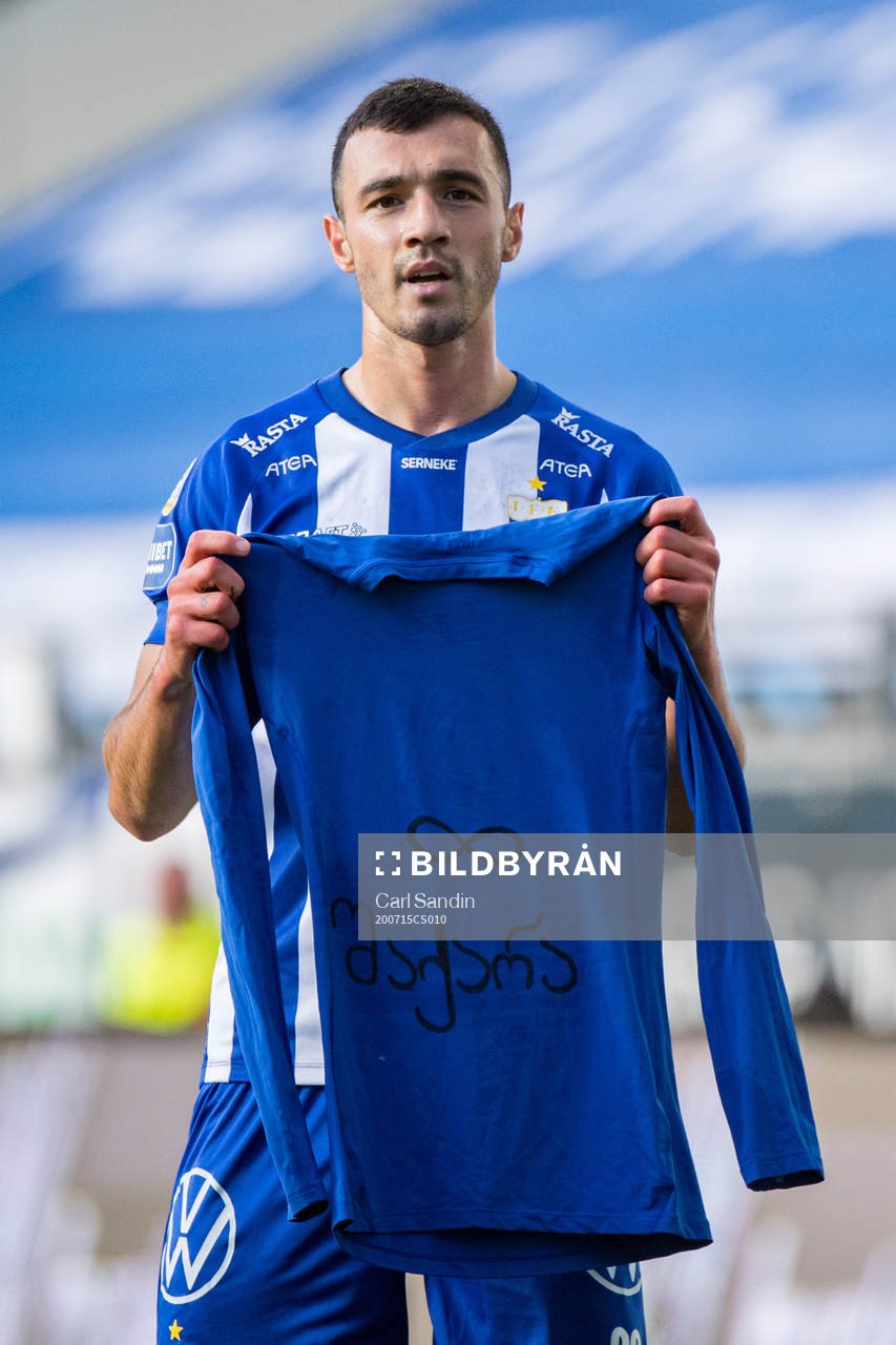 IFK Göteborgs Giorgi Kharaishvili jublar