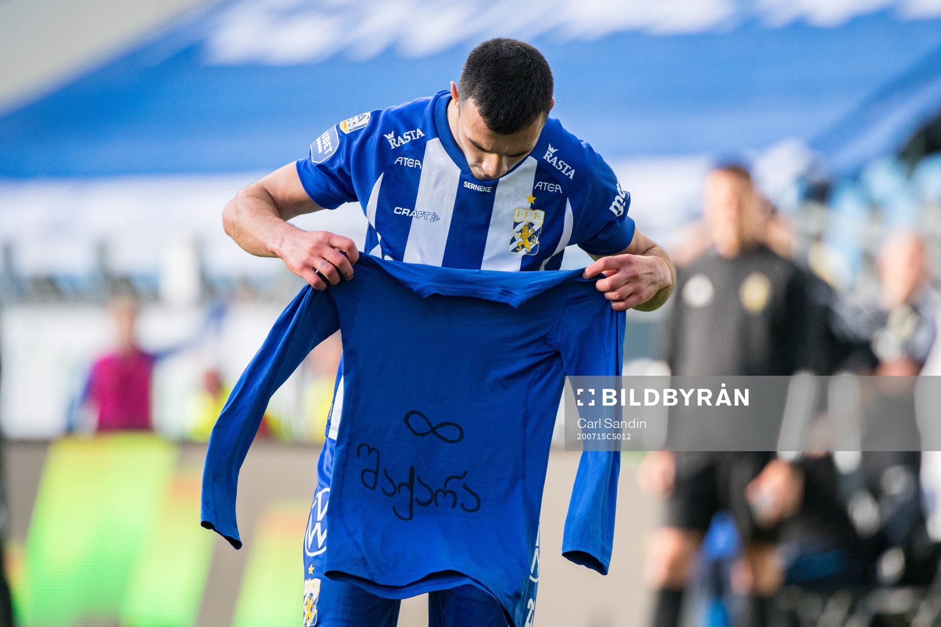 IFK Göteborgs Giorgi Kharaishvili jublar
