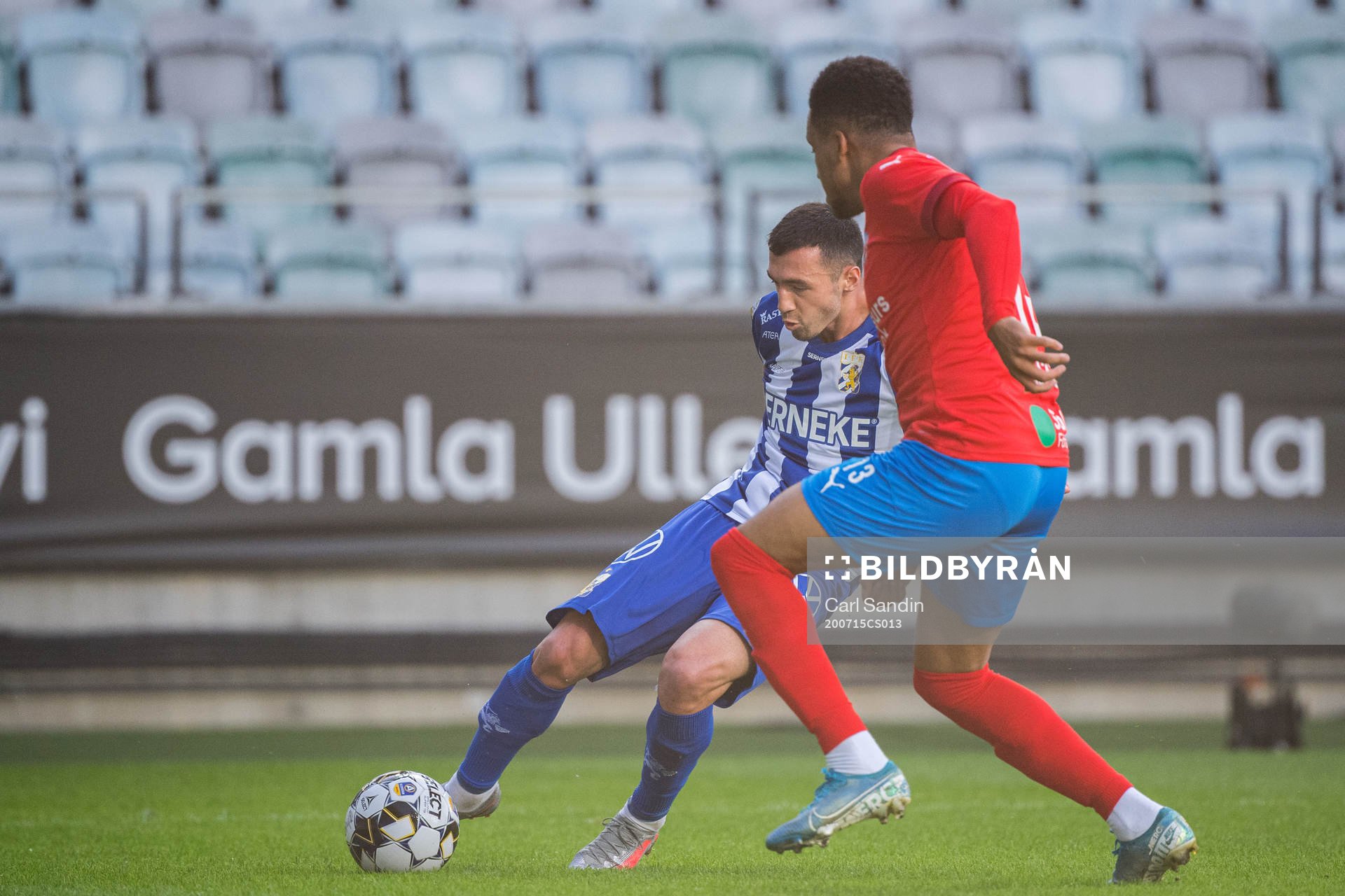 IFK Göteborgs Giorgi Kharaishvili gör 1-0 målet förbi