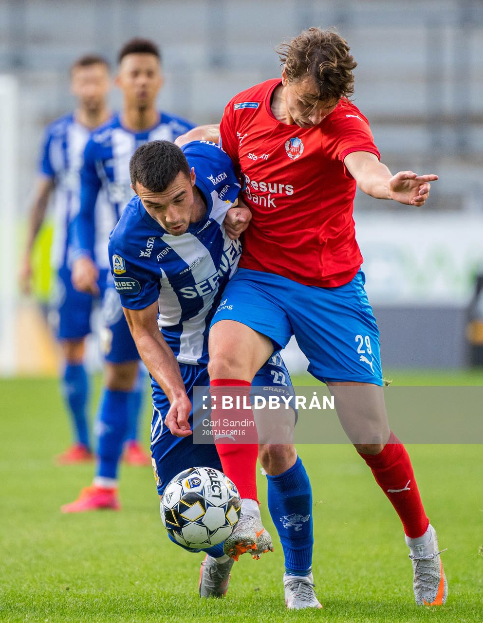 IFK Göteborgs Giorgi Kharaishvili och Helsingborgs Alex
