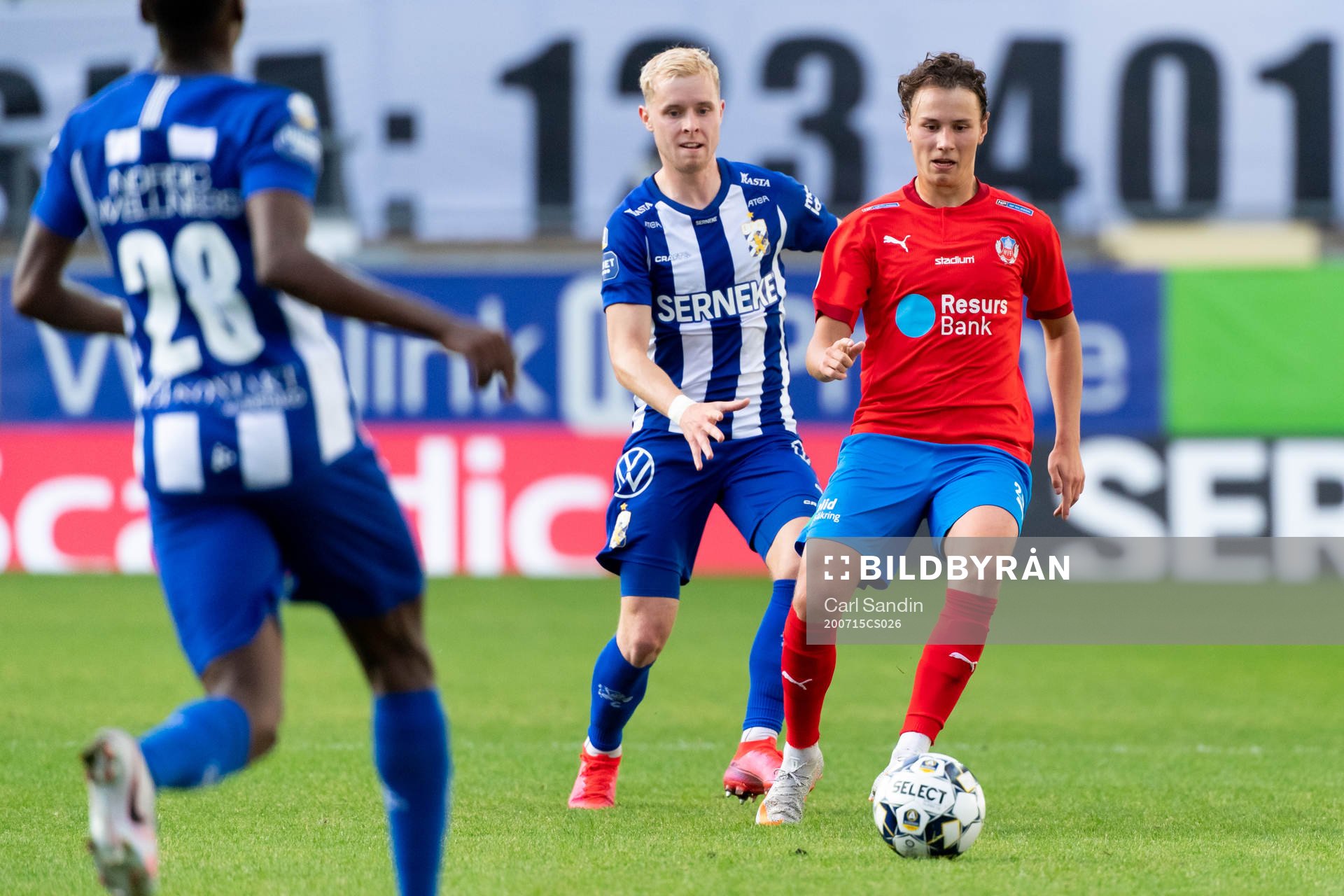 IFK Göteborgs Victor Wernersson och Helsingborgs Alex