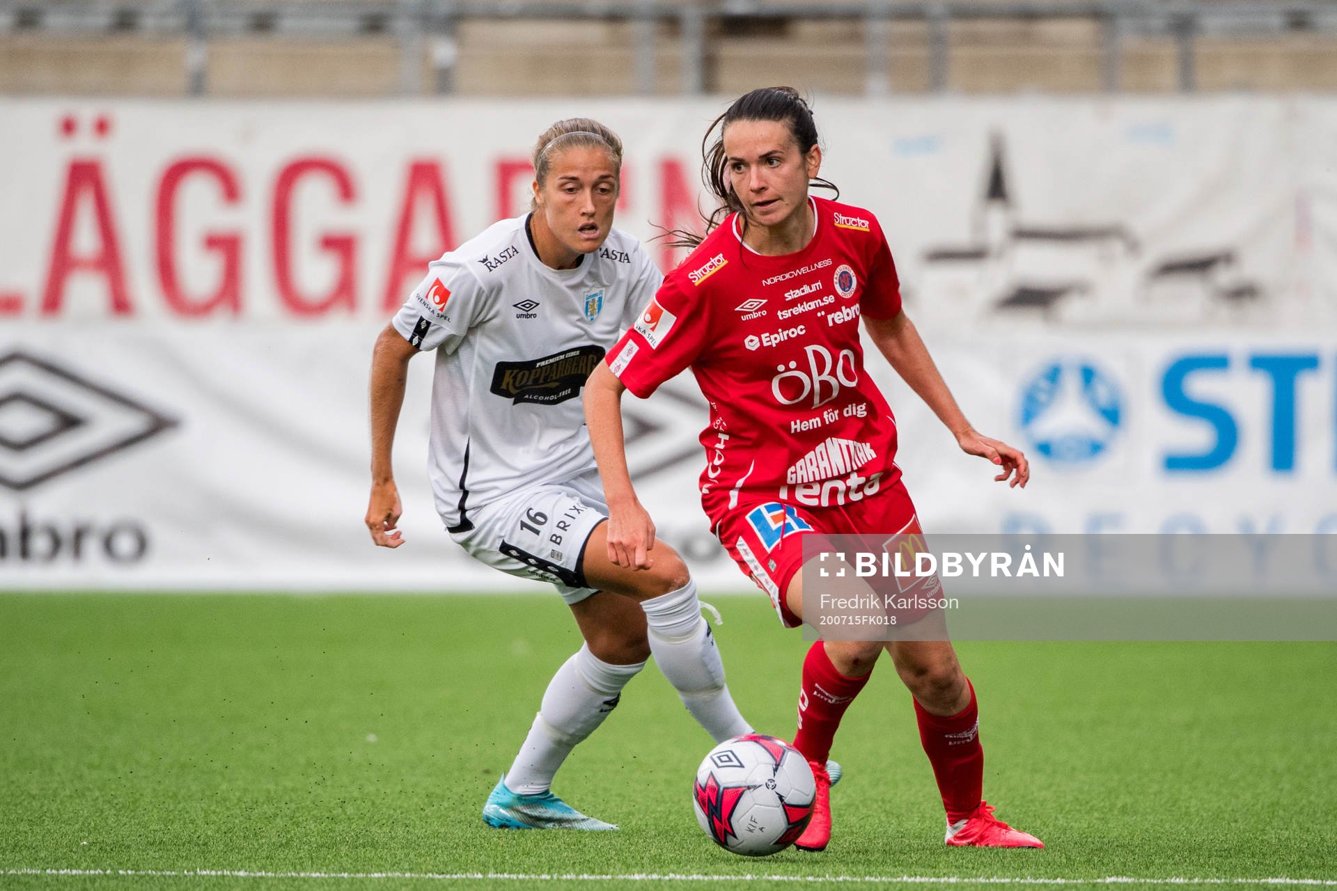 Göteborgs Filippa Angeldal och Örebros Cali Farquharson