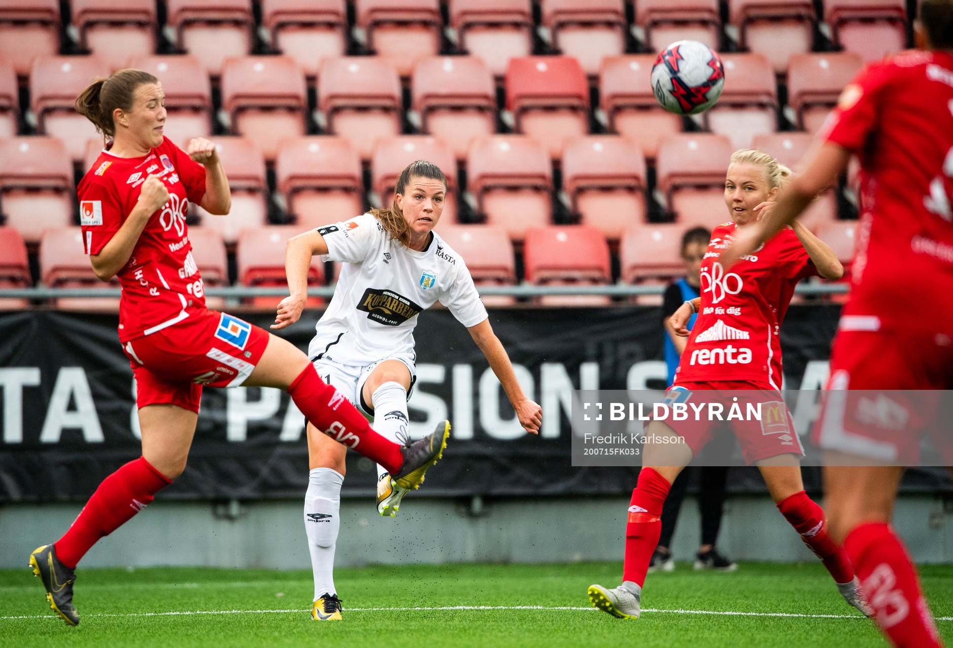 Örebros Maja Regnås och Göteborgs Pauline Hammarlund