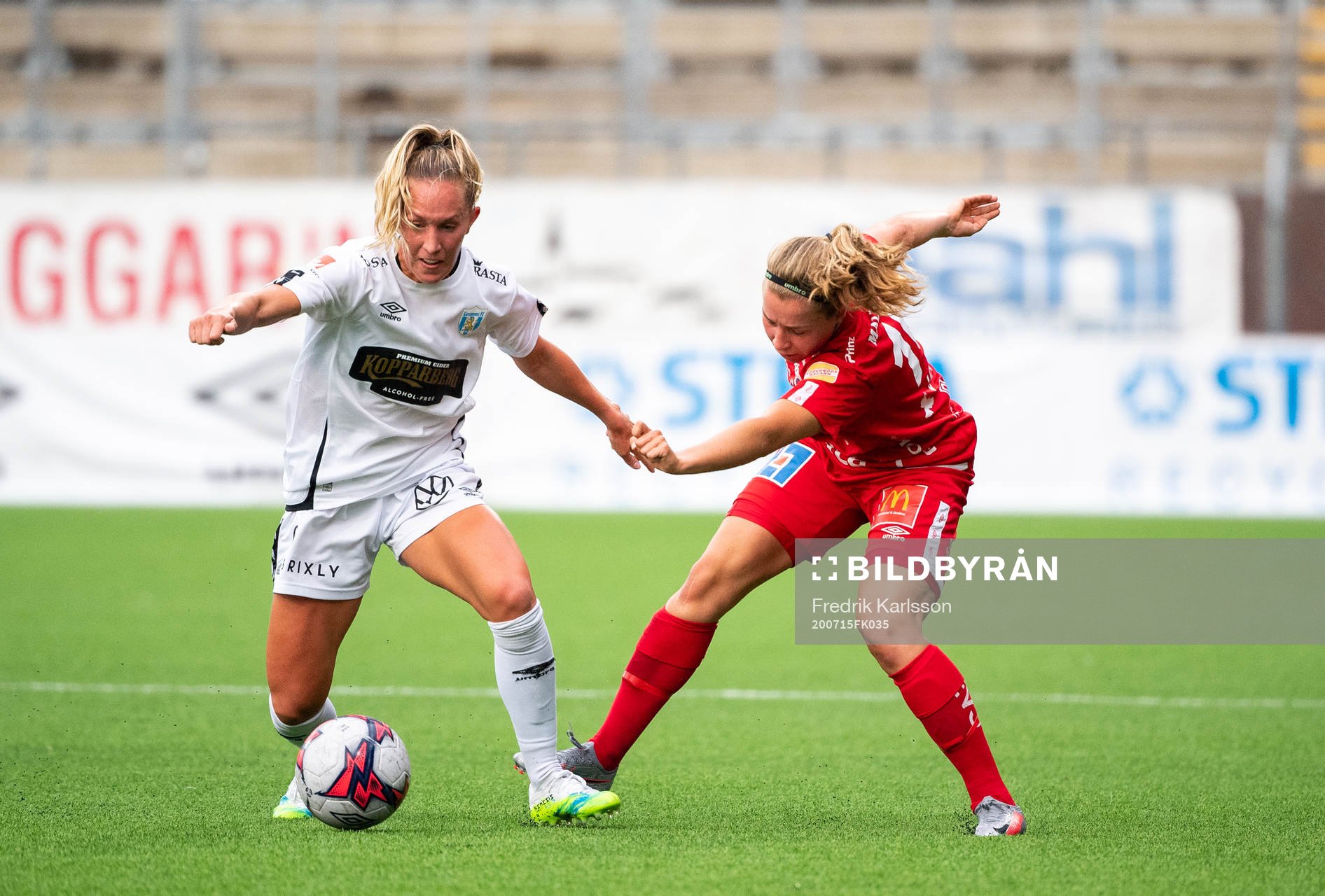 Göteborgs Julia Roddar och Örebros Heidi Kollanen