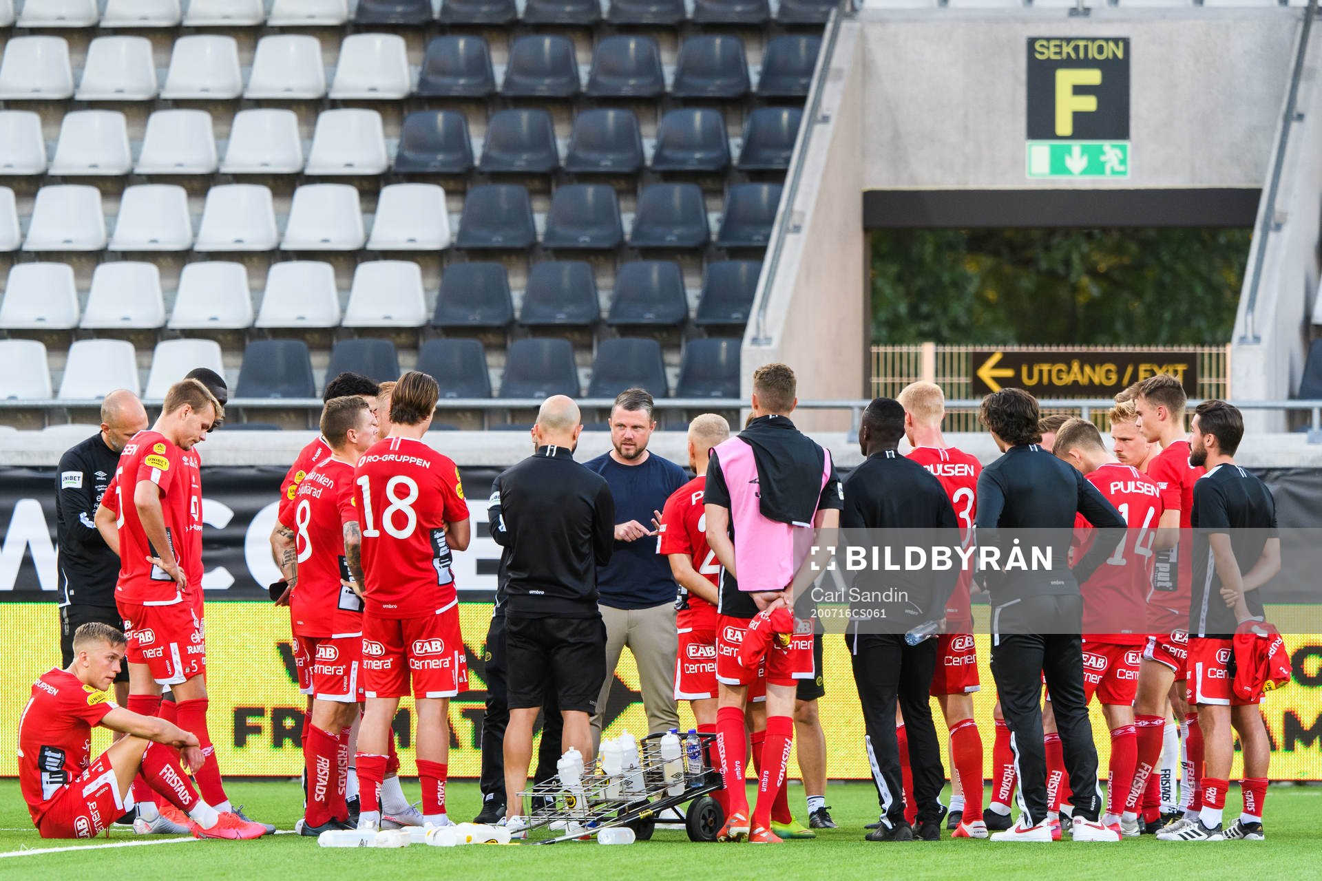 Elfsborgs manager Jimmy Thelin samlar laget