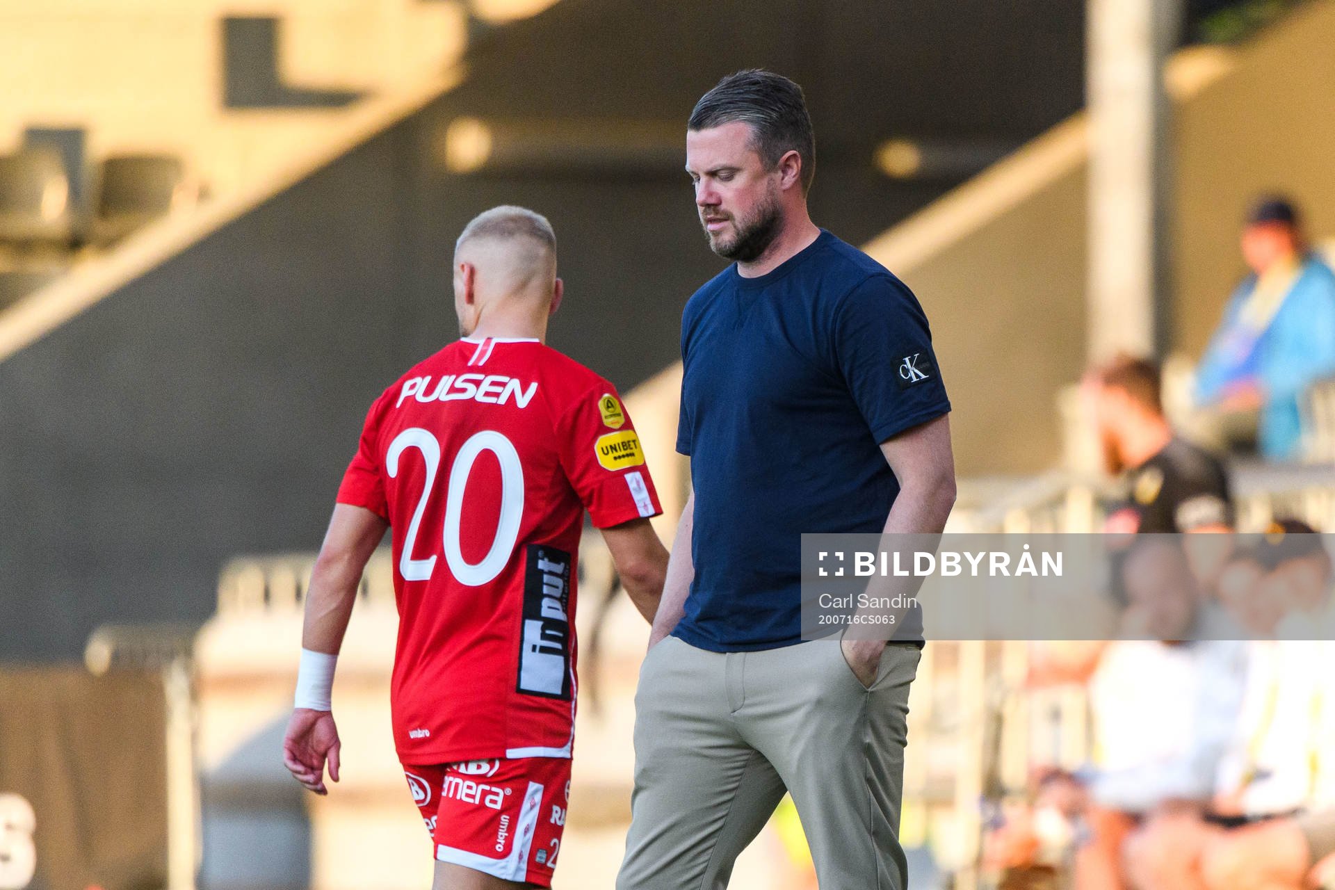 Elfsborgs manager Jimmy Thelin deppar när Simon Strand