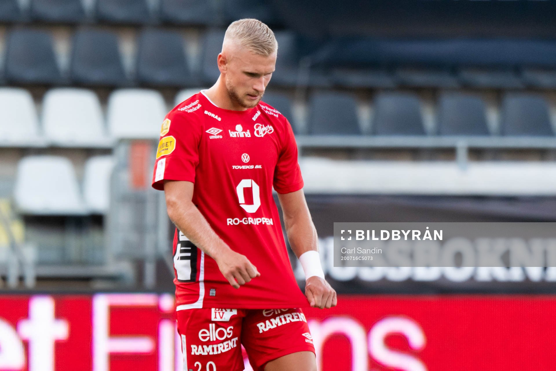 Elfsborgs Simon Strand deppar