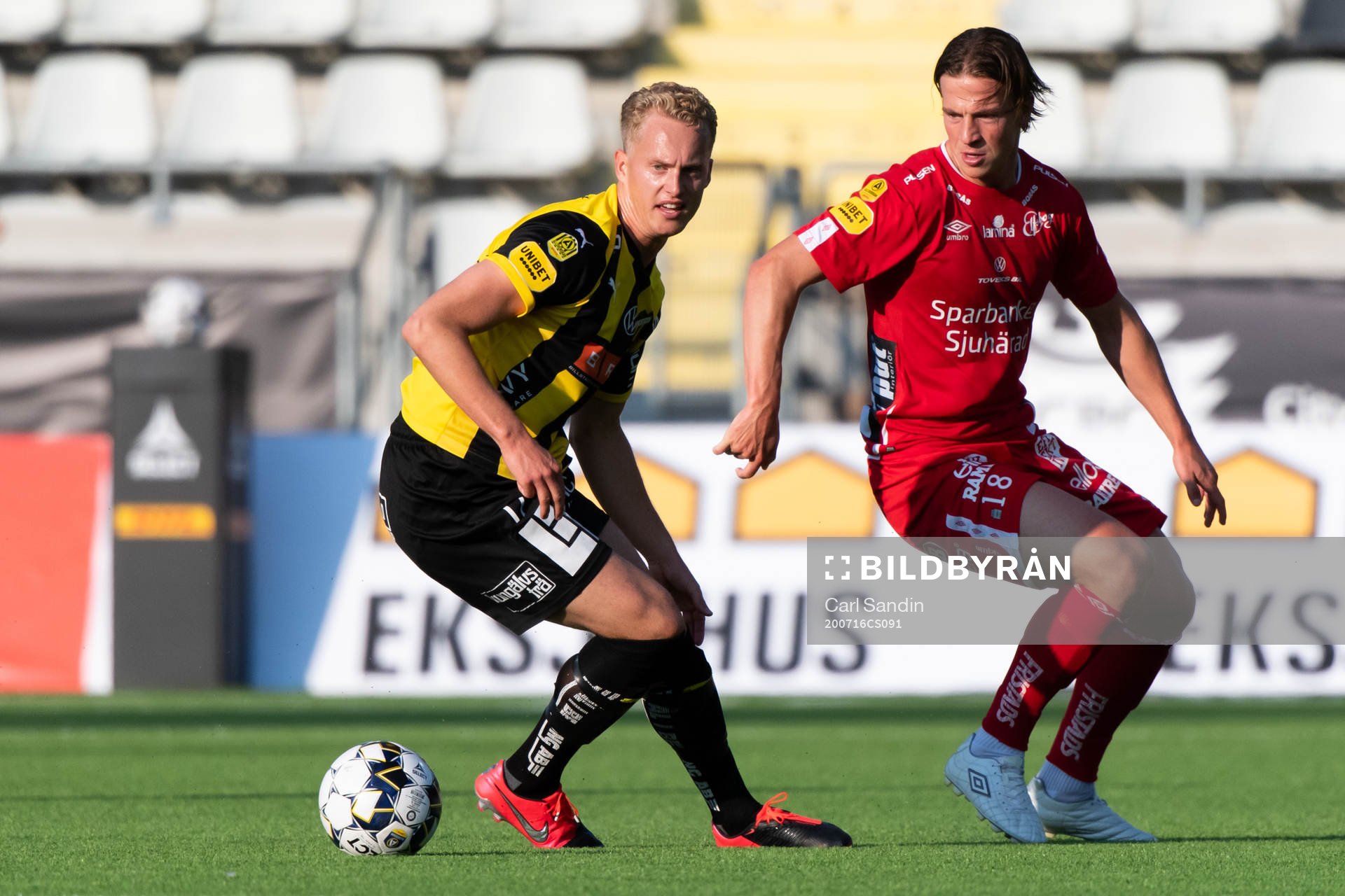 Häckens Gustav Berggren och Elfsborgs Simon Olsson