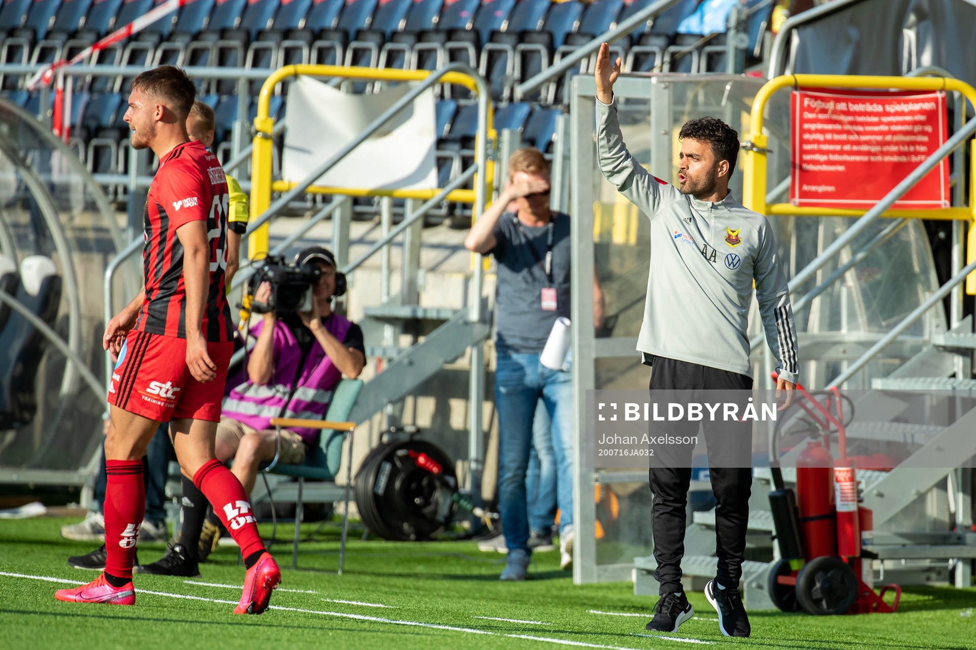 Östersunds assisterande tränare Amir Azrafshan
