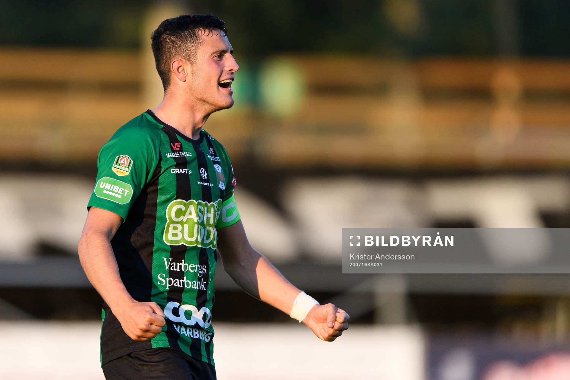 Varbergs Astrit Selmani jublar