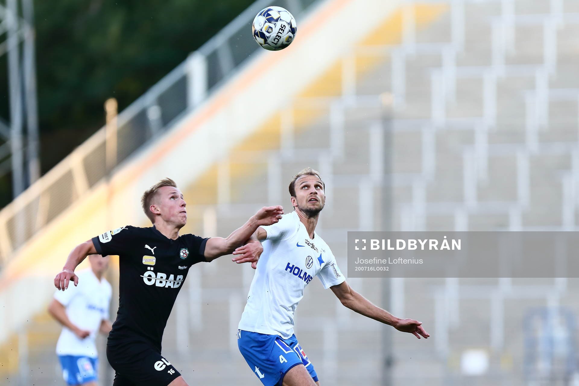 Örebros David Seger och IFK Norrköpings Lars Krogh Gerson