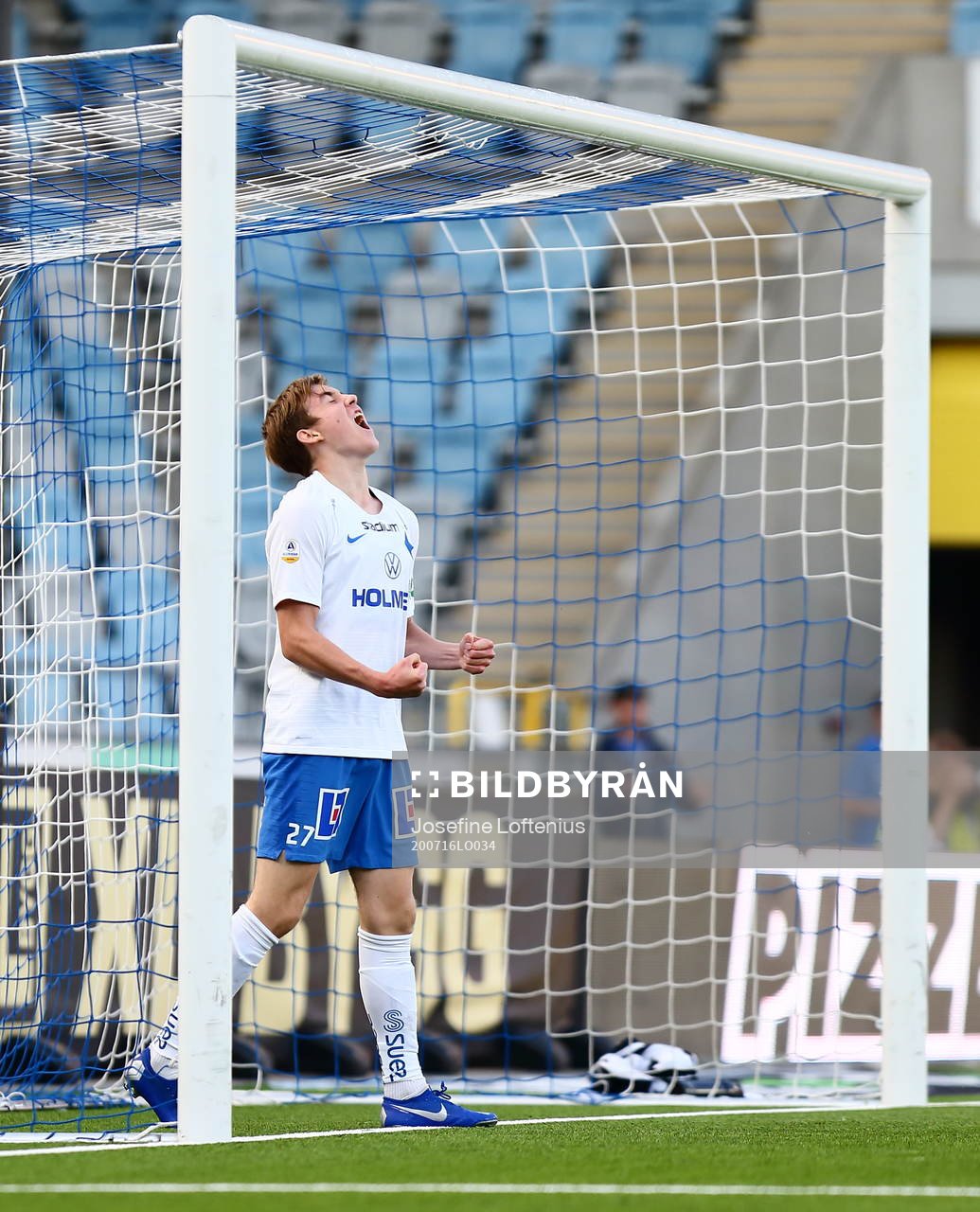 IFK Norrköpings Ísak Bergmann Jóhannesson jublar