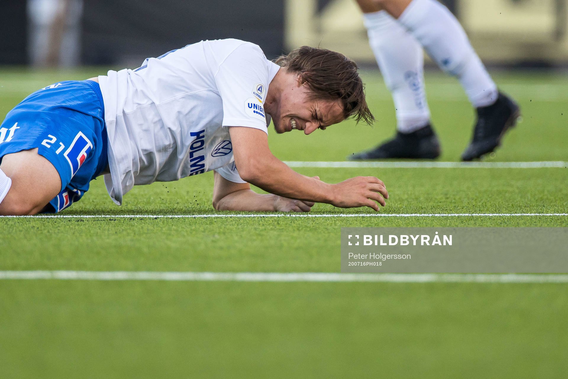 IFK Norrköpings Simon Thern grimaserar