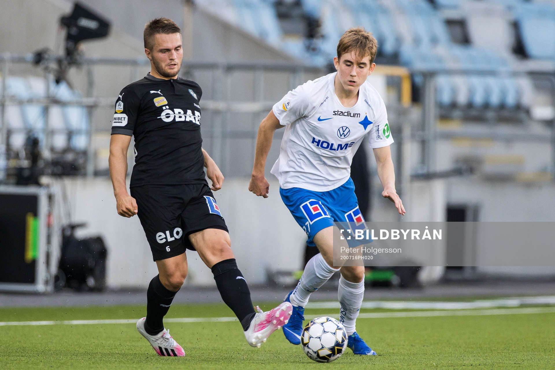 Örebros Benjamin Hjertstrand och IFK Norrköpings Ísak