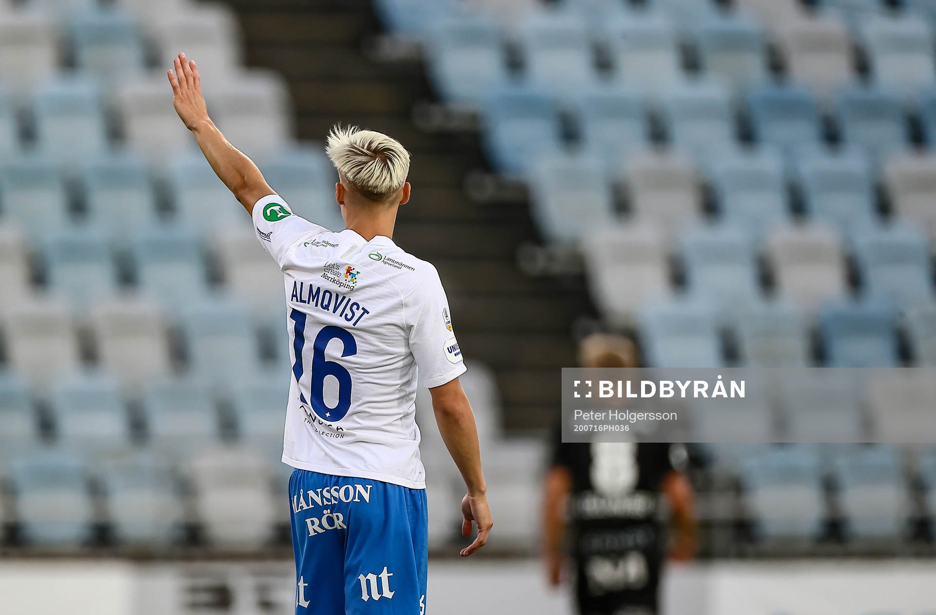 IFK Norrköpings Pontus Almqvist visar att han är spelbar