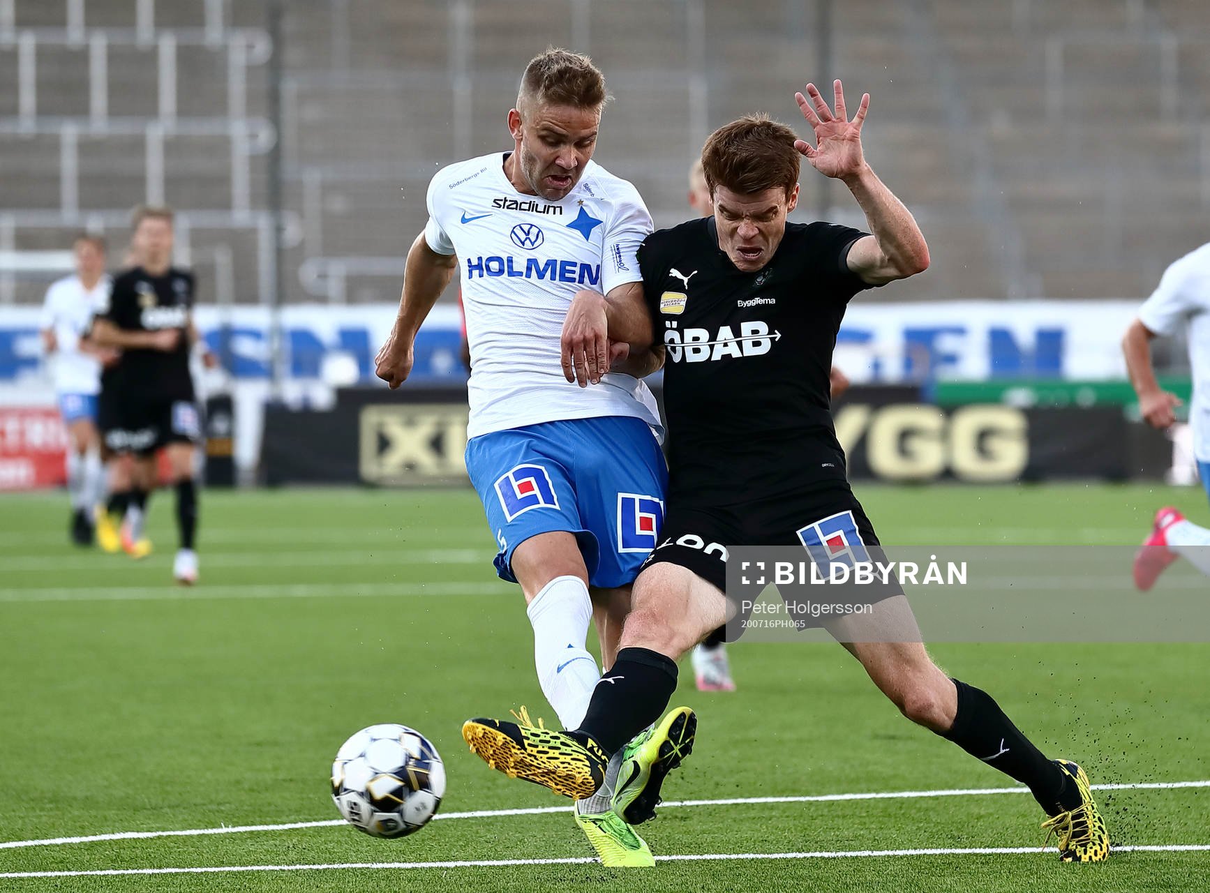 IFK Norrköpings Christoffer Nyman och Örebros Albin