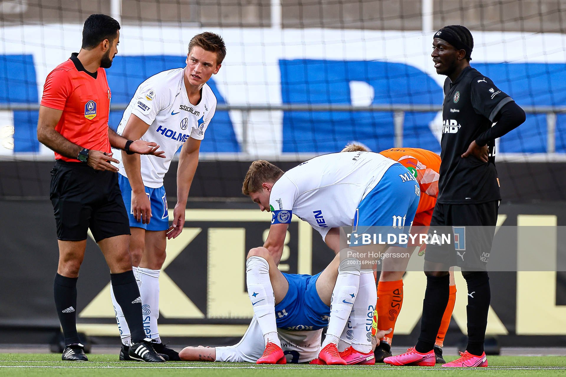 domare Mohammed Al-Hakim, IFK Norrköpings Rasmus Stensbæk