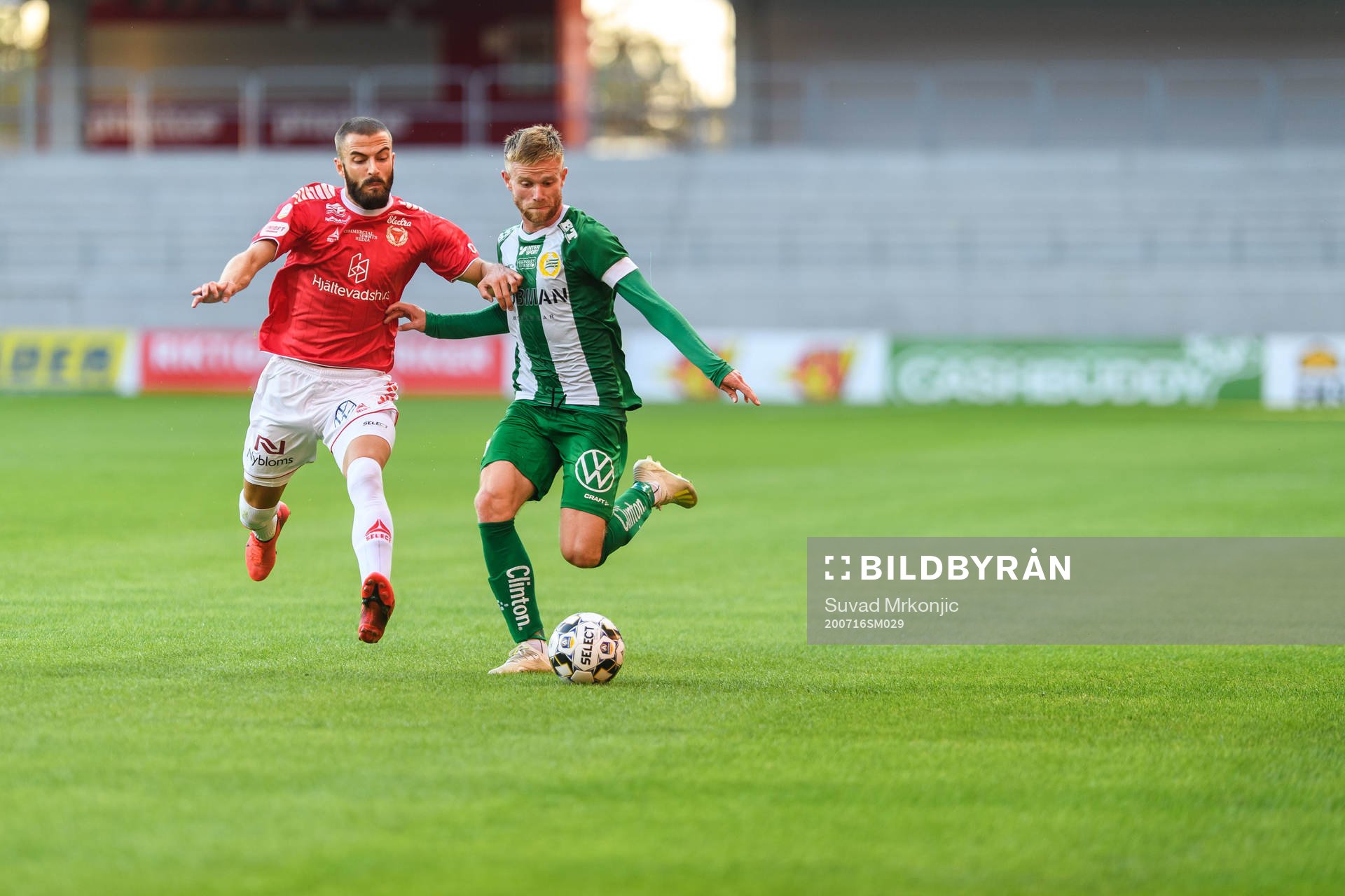 Kalmars Filip Sachpekidis och Hammarbys Dennis Widgren