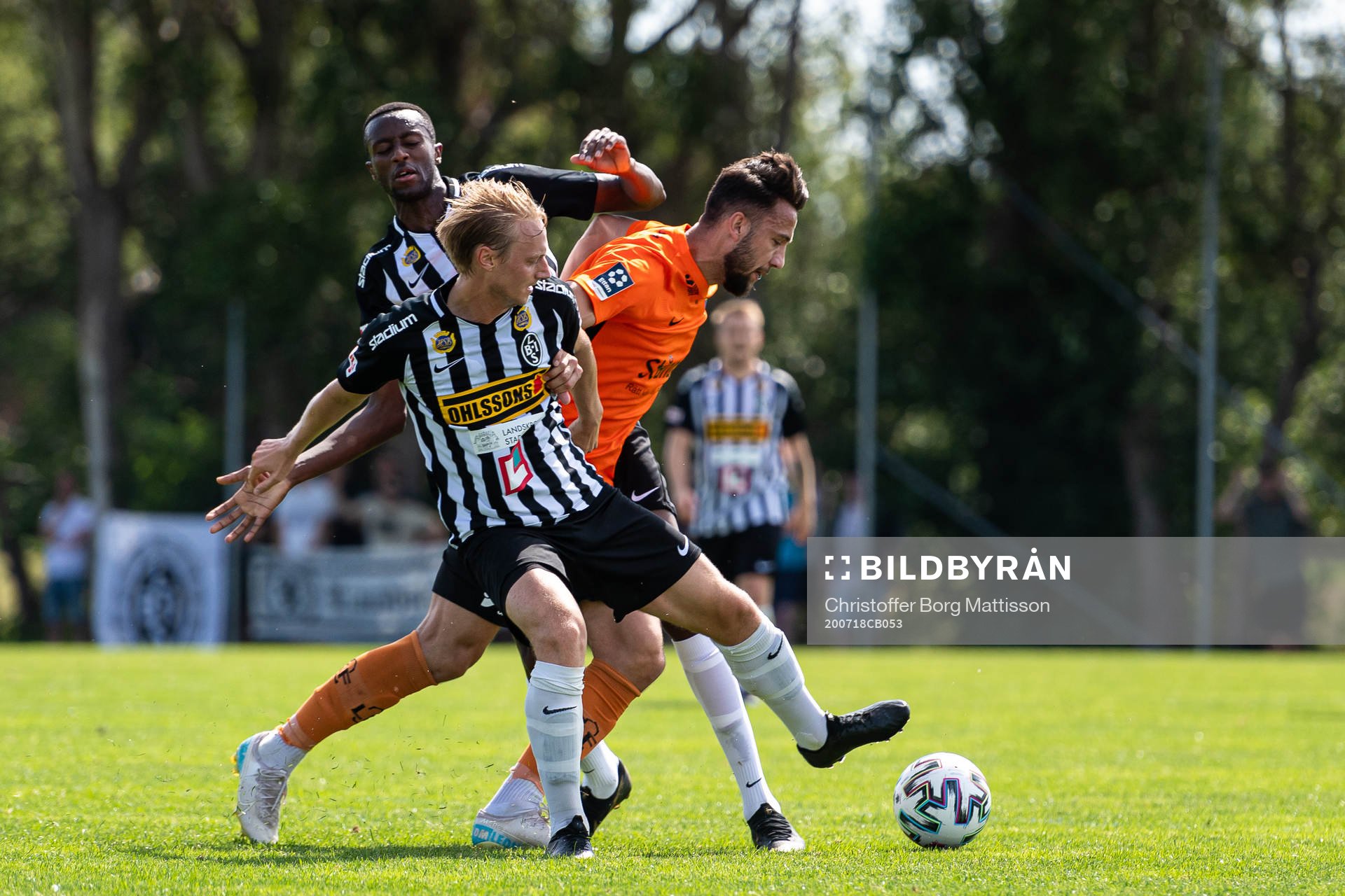 Torns Dardan Mustafa mot Landskronas Herve Prudence