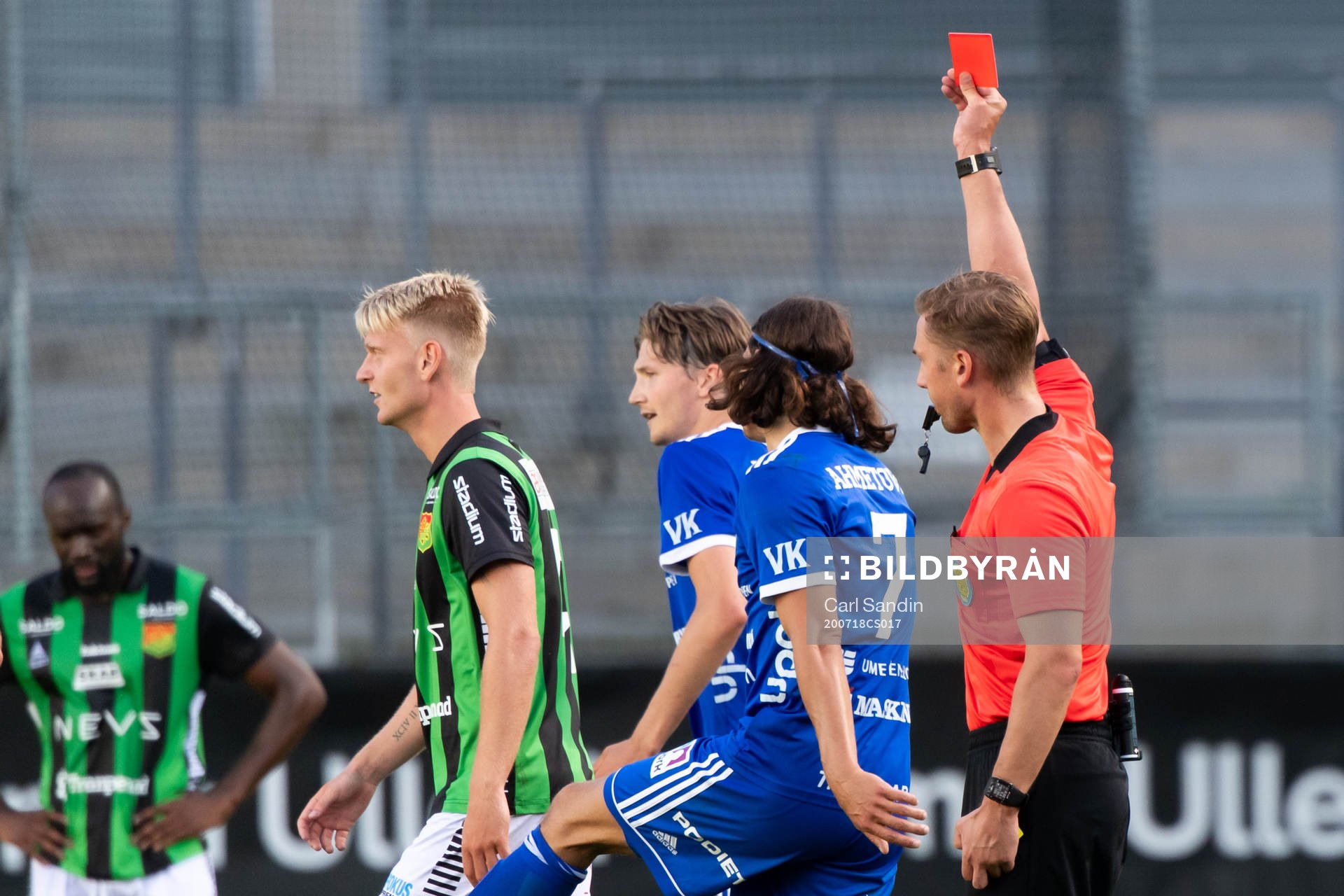 GAIS Joackim Åberg får rött kort