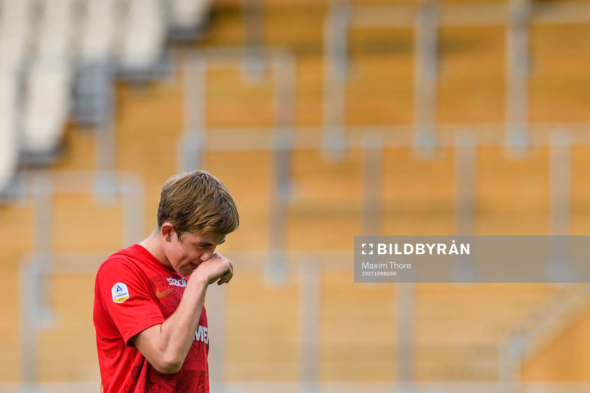 IFK Norrköpings Ísak Bergmann Jóhannesson deppar