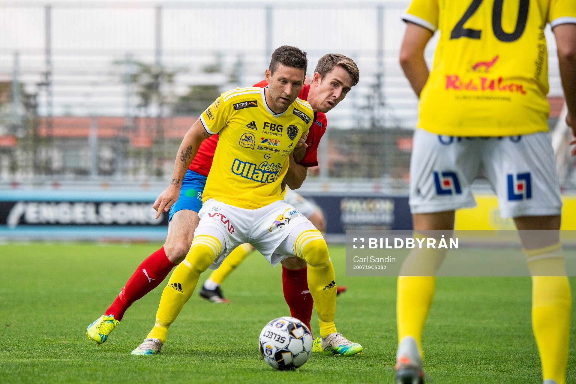 Falkenbergs Tibor Brink Joza och Helsingborgs Adam Eriksson