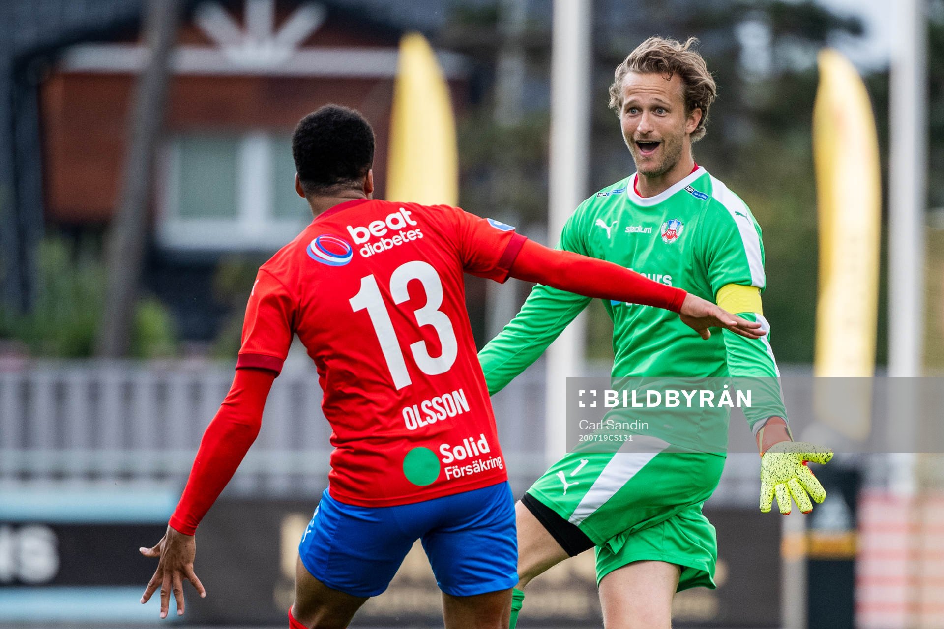 Helsingborgs målvakt Anders Lindegaard jublar