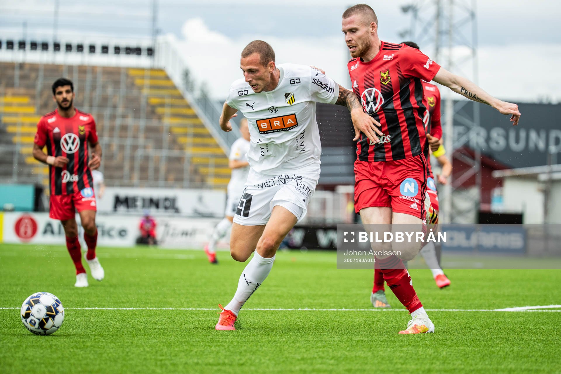 Häckens Gustaf Nilsson och Östersunds Thomas Isherwood