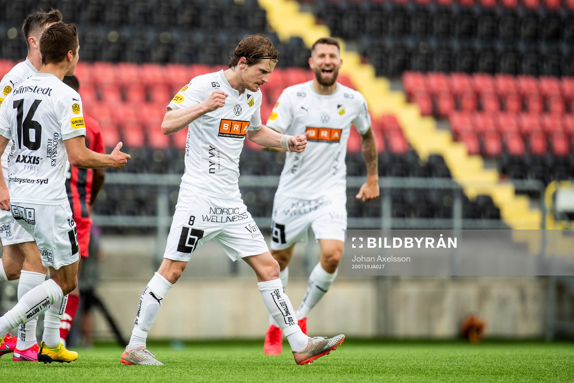 Häckens Erik Friberg jublar efter 1-2 under fotbollsmatchen i Allsvenskan mellan Östersund och Häcken den 19 juli 2020 i Östersund.