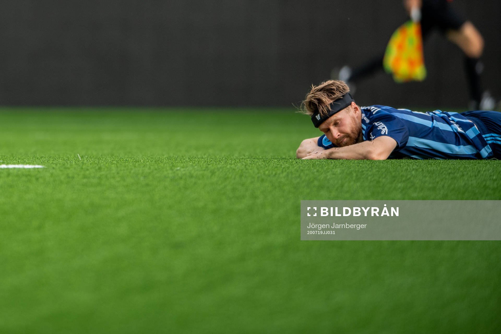 Djurgårdens Jacob Une Larsson deppar