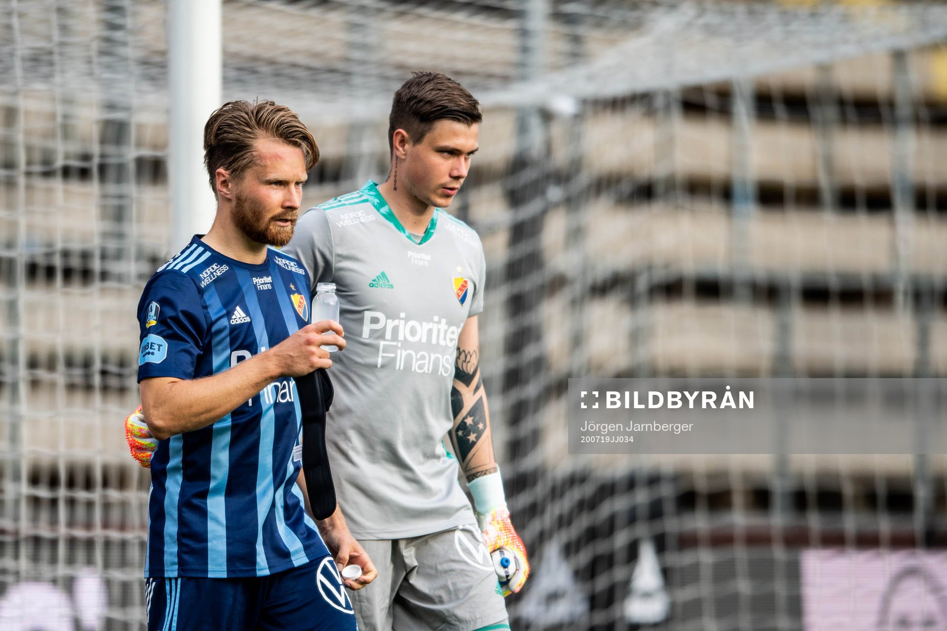 Djurgårdens Jacob Une Larsson och målvakt Per Kristian