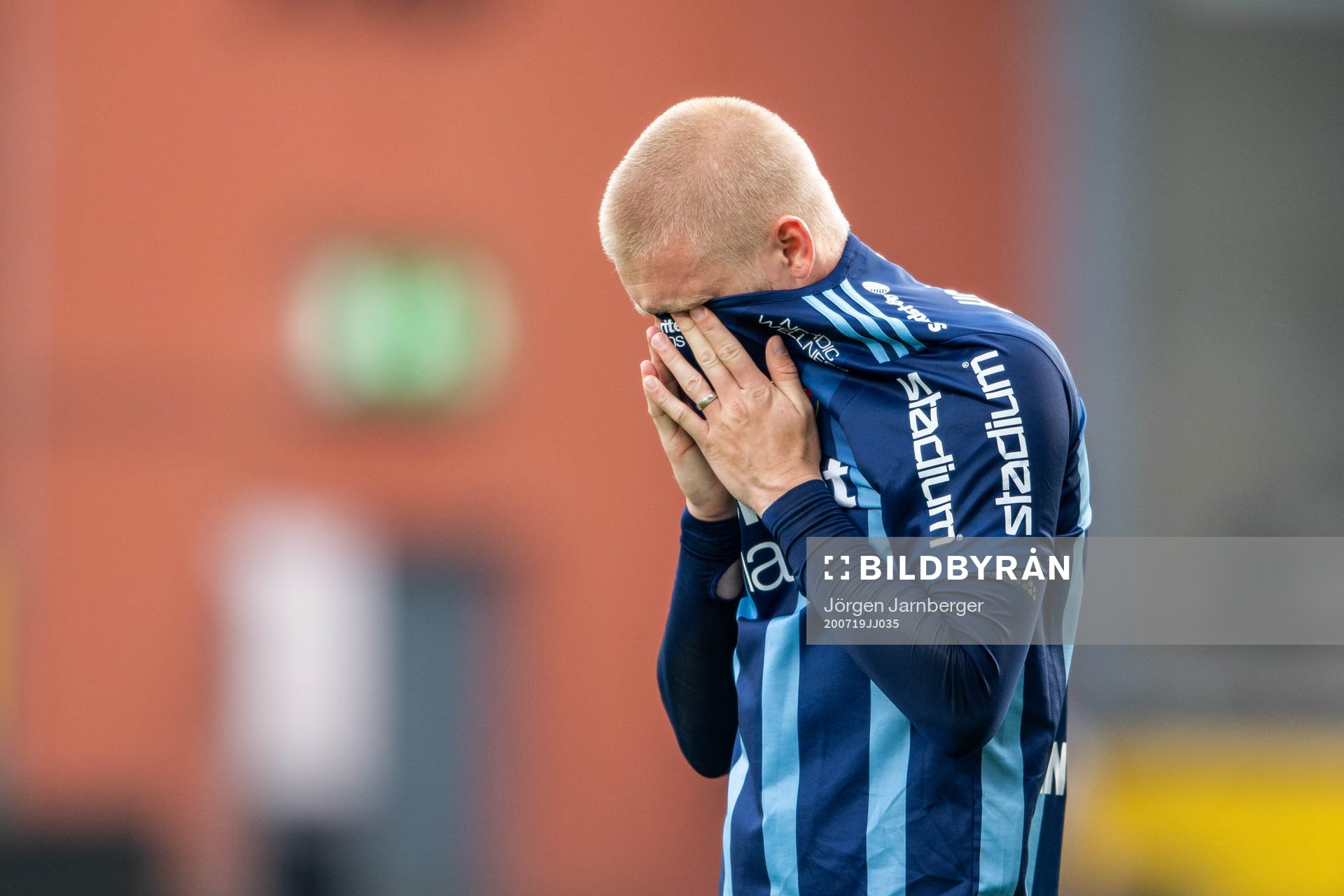 Djurgårdens Kalle Holmberg deppar
