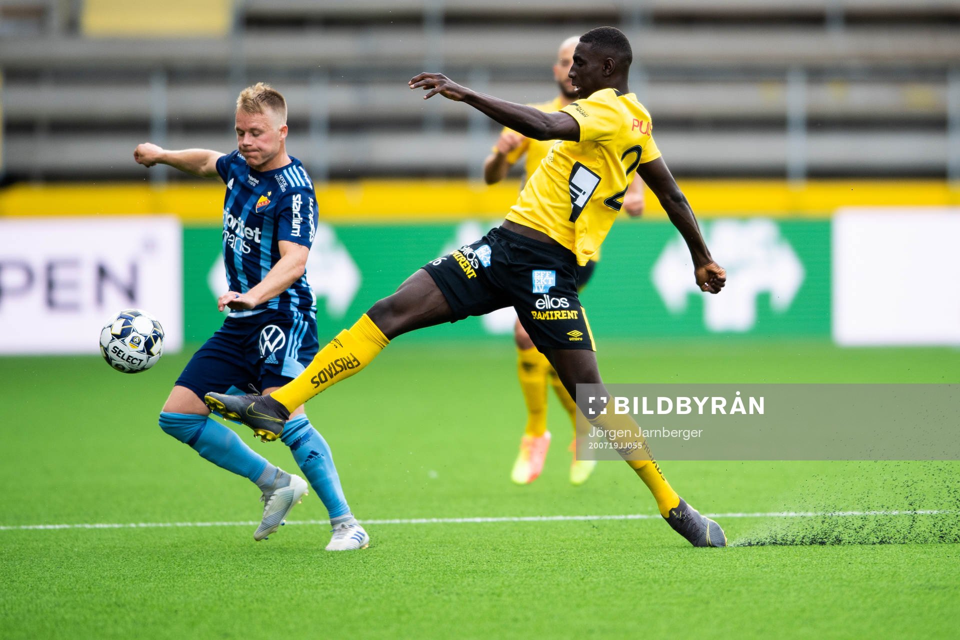 Elfsborgs Marokhy Ndione och Djurgårdens Elliot Käck