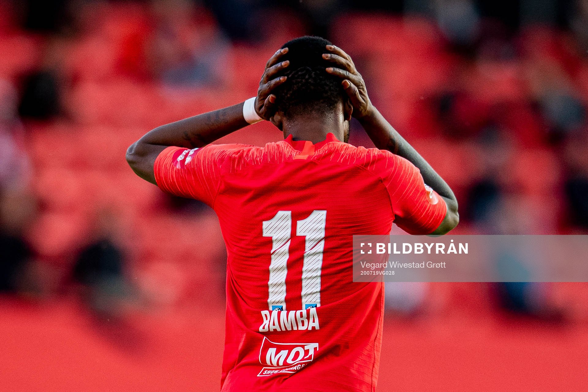 Daouda Bamba of Brann reacts