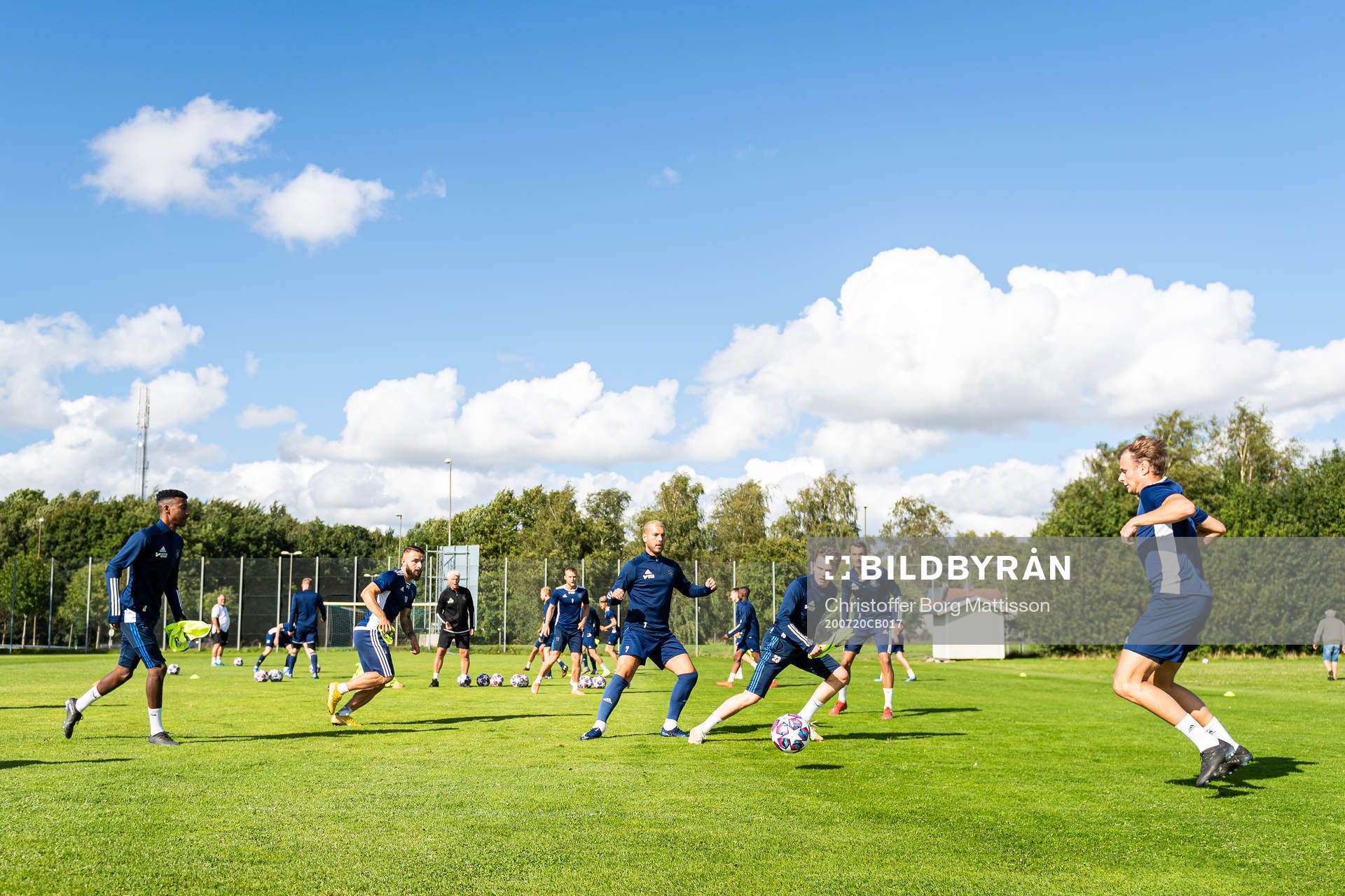 Josef Getachew, Filip Pivkovski, Daniel Bennassar Nilsson i kamp om bollen under en fotbollsträning med Ängelholms FF den 20 juli 2020 i Ängelholm.