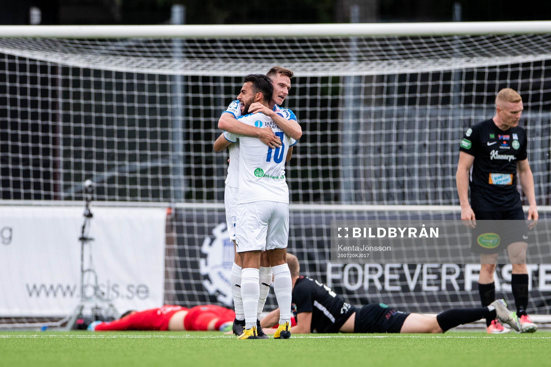 Akropolis Mattias Bouvin jublar
