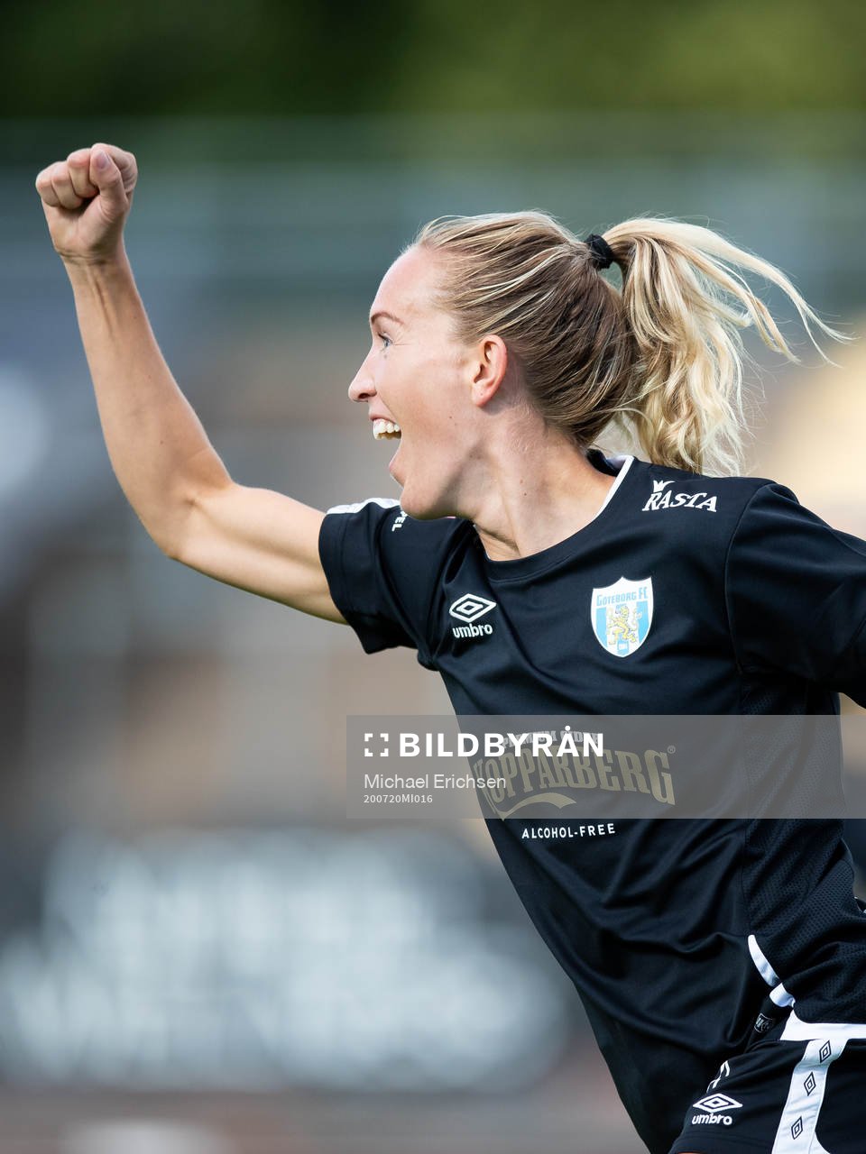 Göteborgs Julia Roddar jublar