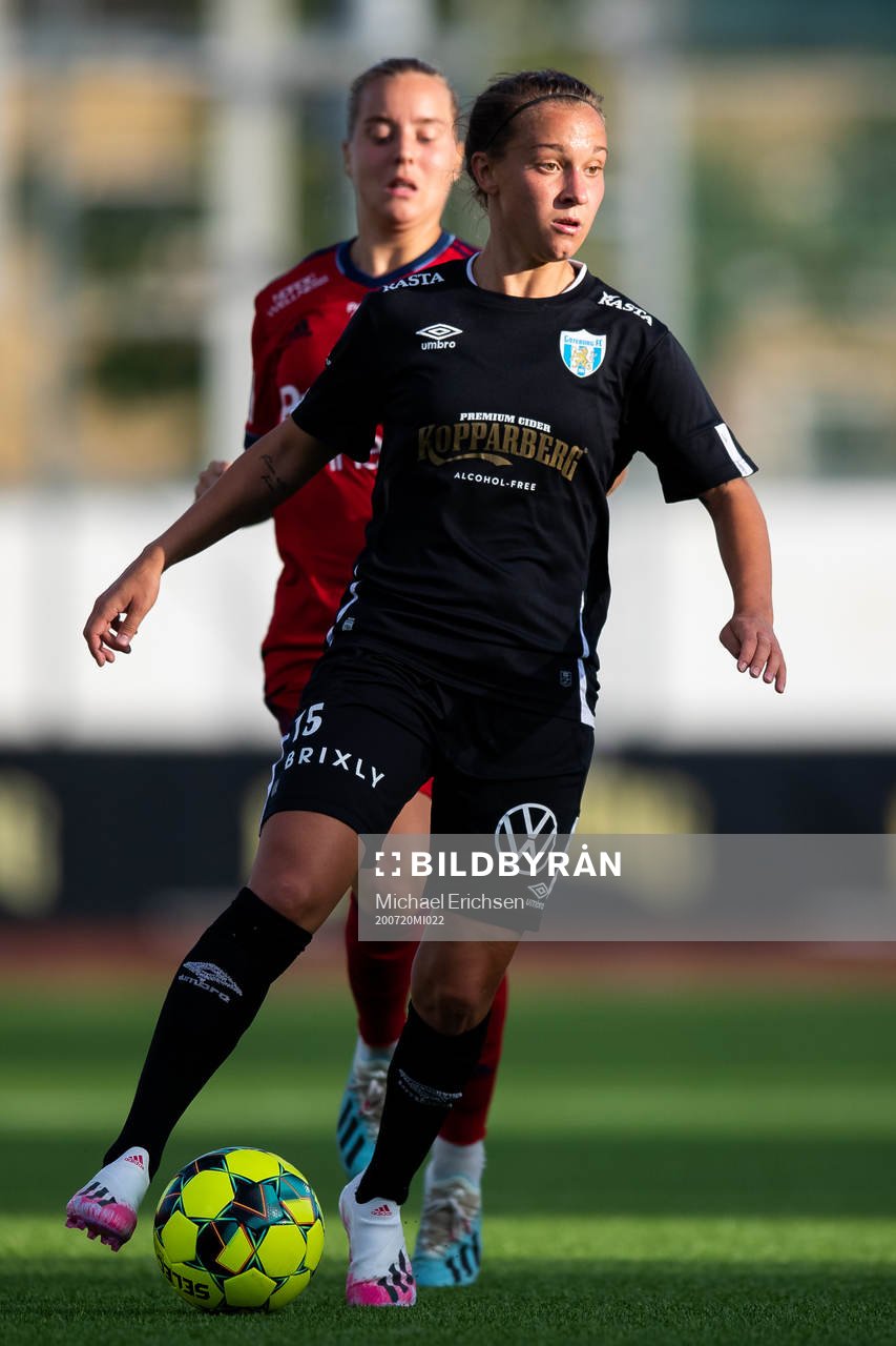 Göteborgs Julia Zigiotti Olme under fotbollsmatchen i Damallsvenskan mellan Kopparbergs/Göteborg och Djurgården den 20 juli 2020 i Göteborg.