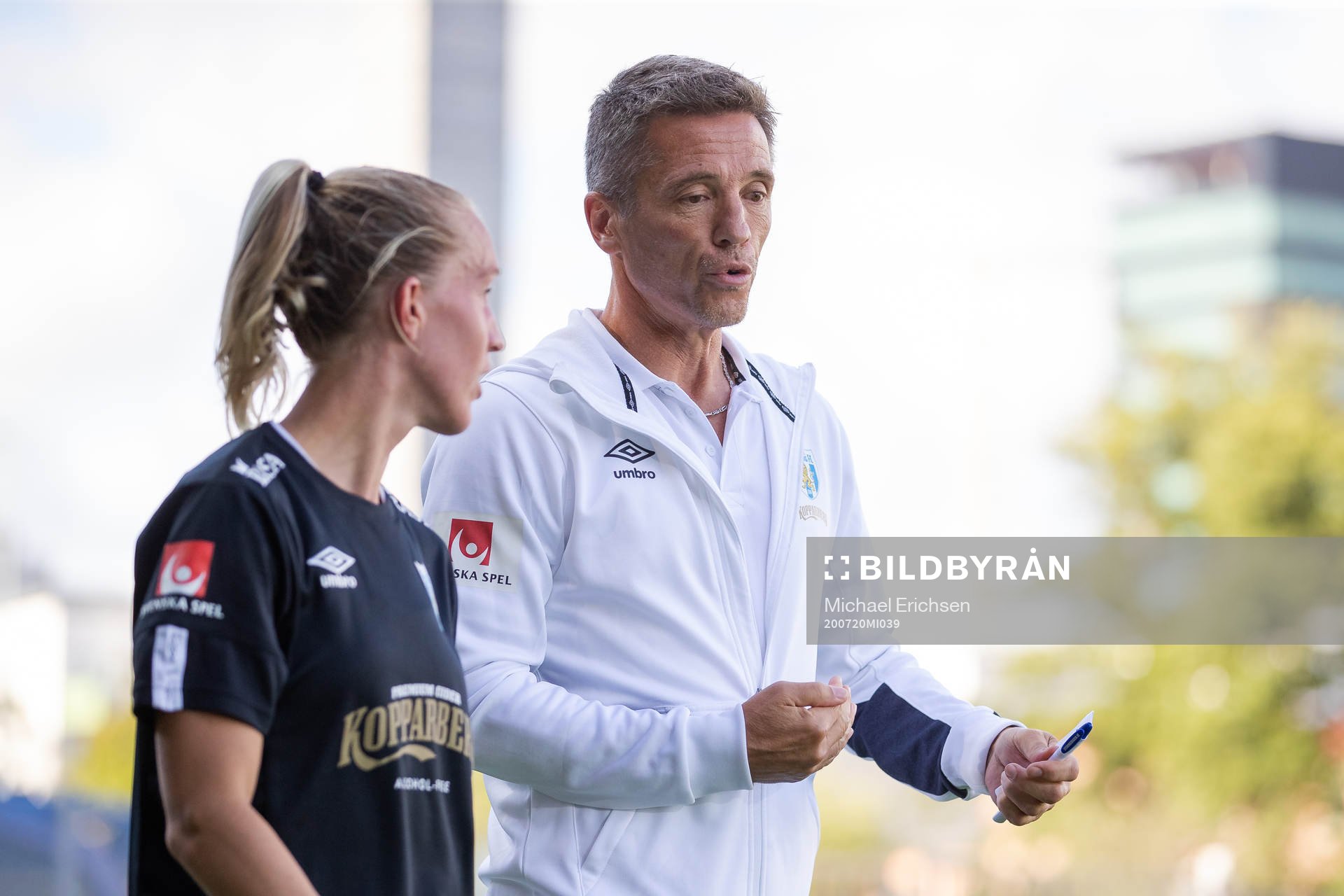 Göteborgs Julia Roddar och tränare Mats Gren
