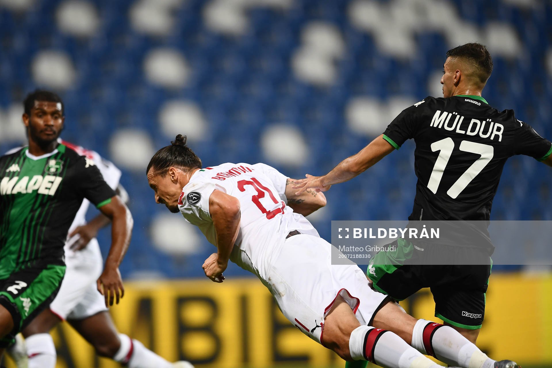 Zlatan Ibrahimovic of AC Milan scores the first goal